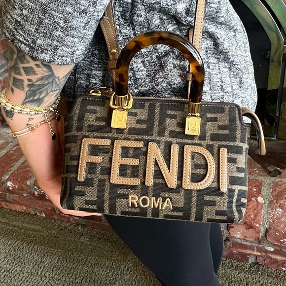 Fendi Handbags - Fendi Black and Brown Women's Bag